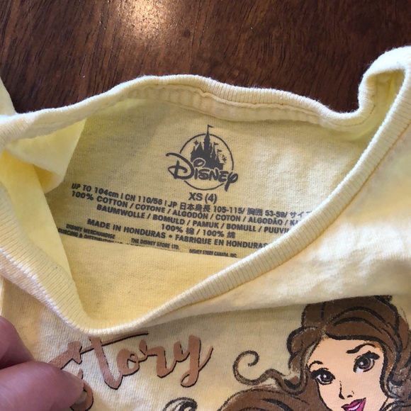 Disney store T-shirt Yellow Beauty and the Beast size 4(XS) - Picture 3 of 3